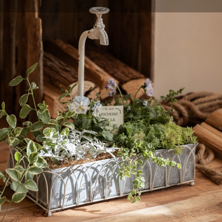 Faucet Retro Distressed Creative Metal Pots